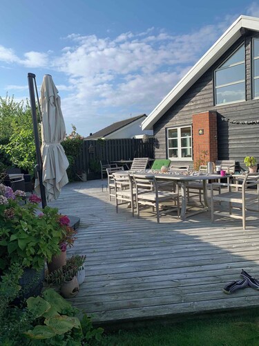 Cozy holiday home near Hasmark Beach.