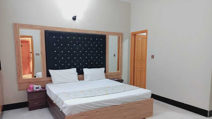 Gulshan Palace Hotel Millennium