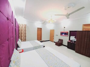 Deluxe Triple Room - Gulshan Palace Hotel Millennium (Karachi)