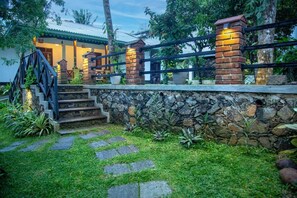 واجهة المنشأة