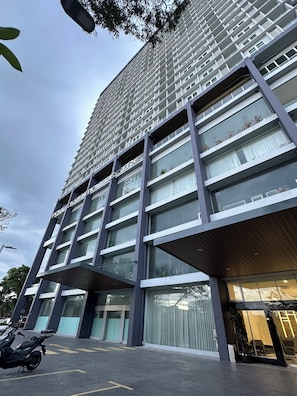Front of property - ICC Luxury Suites Ipoh City Centre (Ipoh)