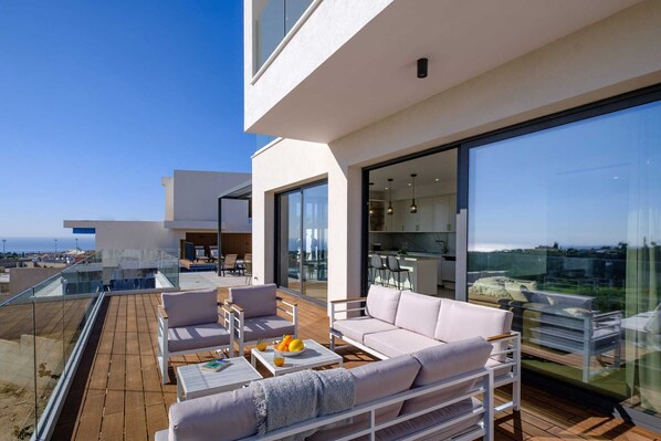 Outdoor dining - Elysian Heights Luxury Villa by Nomads (Paphos)