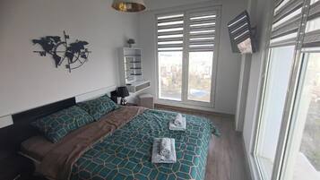 Apartment, 2 Schlafzimmer, barrierefrei, Stadtblick | 3 Schlafzimmer