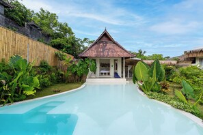 Outdoor pool - Villa Laguna (Pecatu)