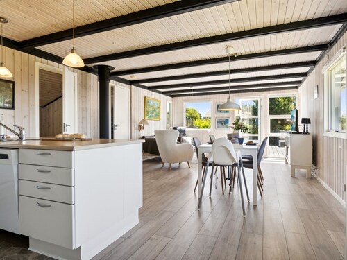 "Janick" - 150m from the sea by Interhome