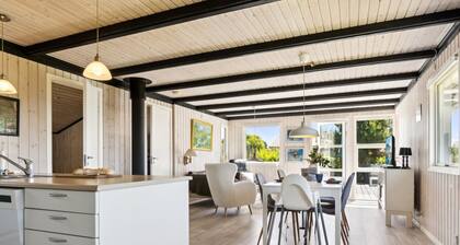 "Janick" - 150m from the sea by Interhome