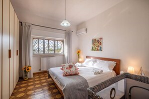 Huvila, patio, merinäköala | 2 makuuhuonetta, lisävuoteet, vuodevaatteet