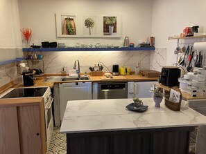 Fridge, microwave, oven, stovetop - House near Switzerland for up to 7 people, suitable for families (Kandern)