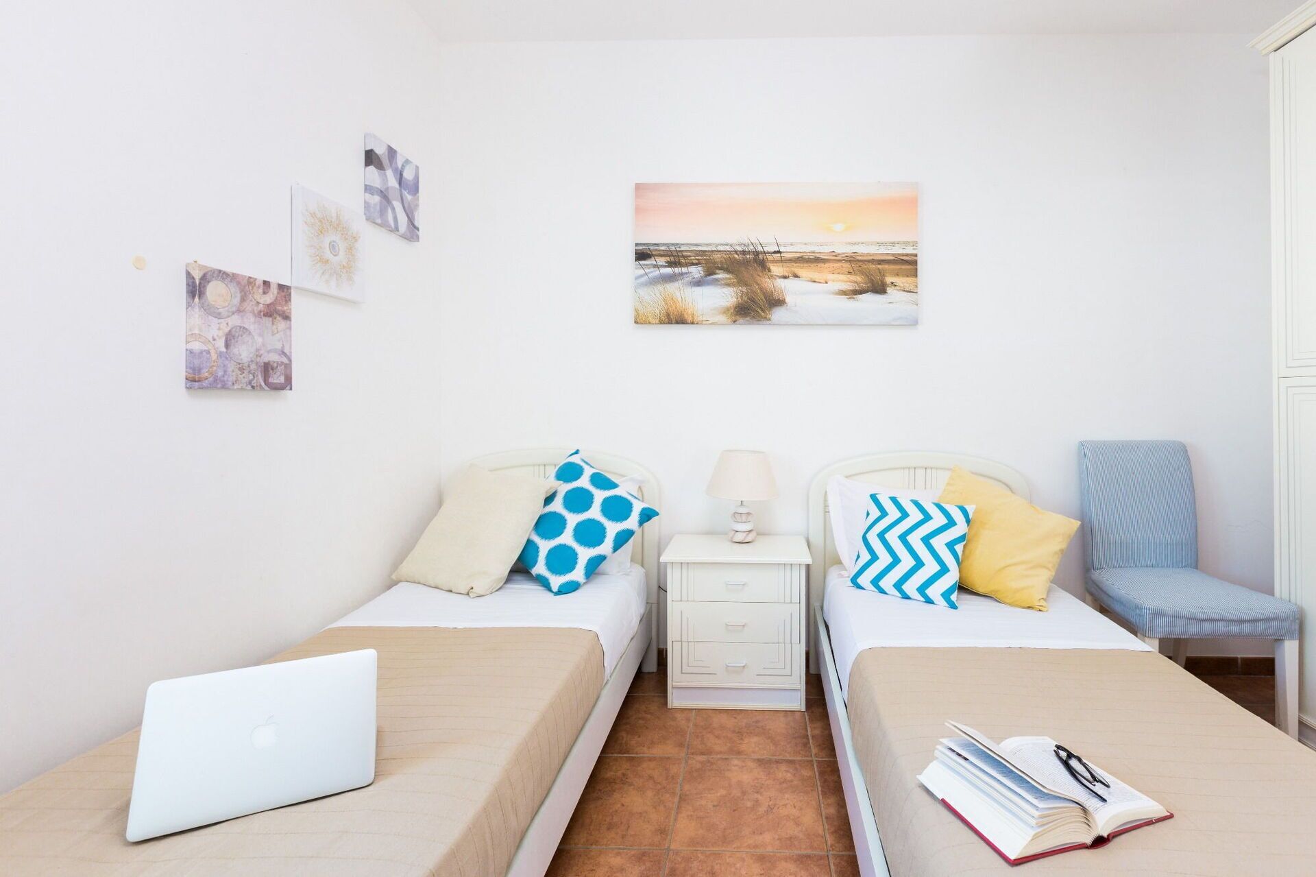 2 chambres, accès au Wi-Fi (inclus), literie fournie