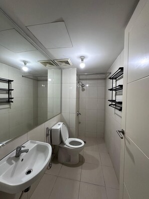 クラシック アパートメント 簡易キッチン シティビュー | バスルーム