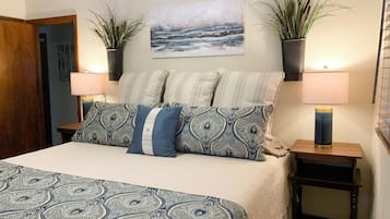 3 bedrooms, iron/ironing board, travel cot, free WiFi