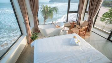 Luxury Single Room, Balcony, Beach View | 1 bedroom, premium bedding, minibar, free WiFi