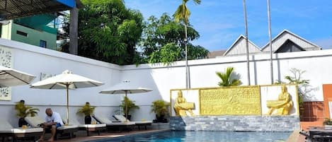 Indoor pool, outdoor pool