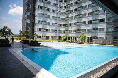 Overlooking Davao City View Near Roxas Night Market and People's Park