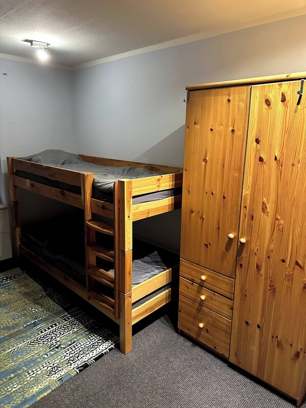 Apartamento, 4 quartos, para fumantes, sacada | 4 quartos