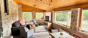 阿拉霍瓦皇冠小木屋