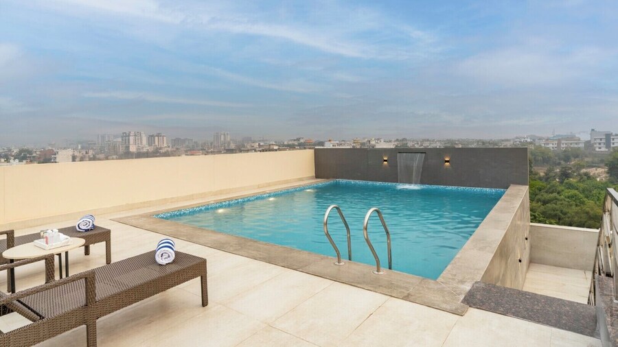 Clarks Inn Suites Agra