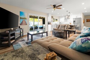 Tv, bordfodbold, kontorer