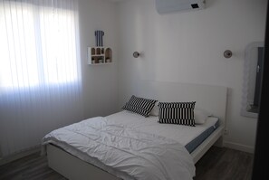 3 bedrooms, travel cot, free WiFi