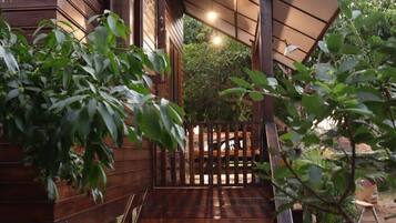 1 habitación y caja de seguridad en la habitación