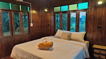 Classic House, Balcony, Garden View | 1 bedroom, in-room safe, soundproofing, free WiFi