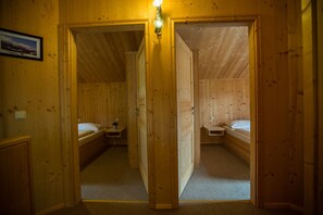 2 camere, una cassaforte in camera, Wi-Fi, lenzuola