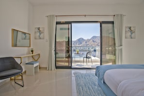 3 bedrooms, in-room safe, iron/ironing board, free WiFi