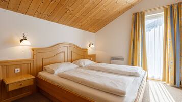 3 chambres, coffres-forts dans les chambres, Wi-Fi gratuit