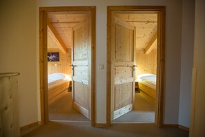 2 soverom, safe på rommet, wi-fi (inkludert) og sengetøy