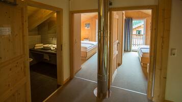 3 Schlafzimmer, Zimmersafe, kostenloses WLAN, BettwÀsche