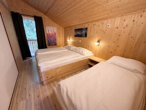 3 slaapkamers, een kluis op de kamer, beddengoed