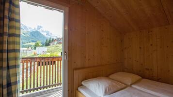 3 Schlafzimmer, Zimmersafe, kostenloses WLAN, Bettwäsche