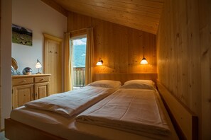 3 chambres, coffres-forts dans les chambres, Wi-Fi gratuit