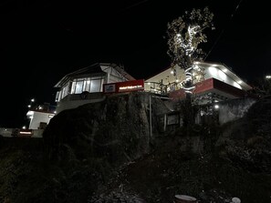 Bagian depan properti