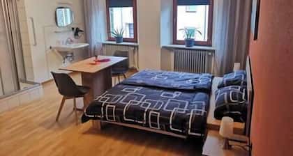 Guestroom 1, Pension Feuster
