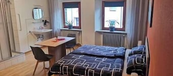 Guestroom 1, Pension Feuster