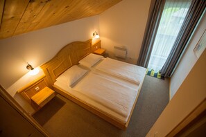 3 chambres, coffres-forts dans les chambres, Wi-Fi gratuit