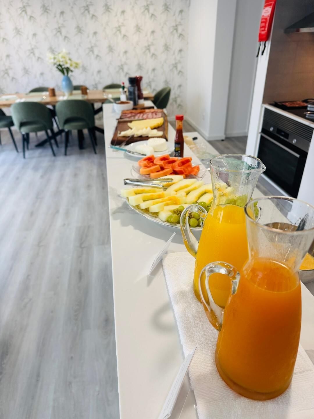 Tägliches inbegriffenes Frühstücksbuffet