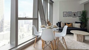 Dining - Luxury 2BR Apt Opposite Southern Cross (Melbourne)