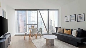 Living area - Luxury 2BR Apt Opposite Southern Cross (Melbourne)