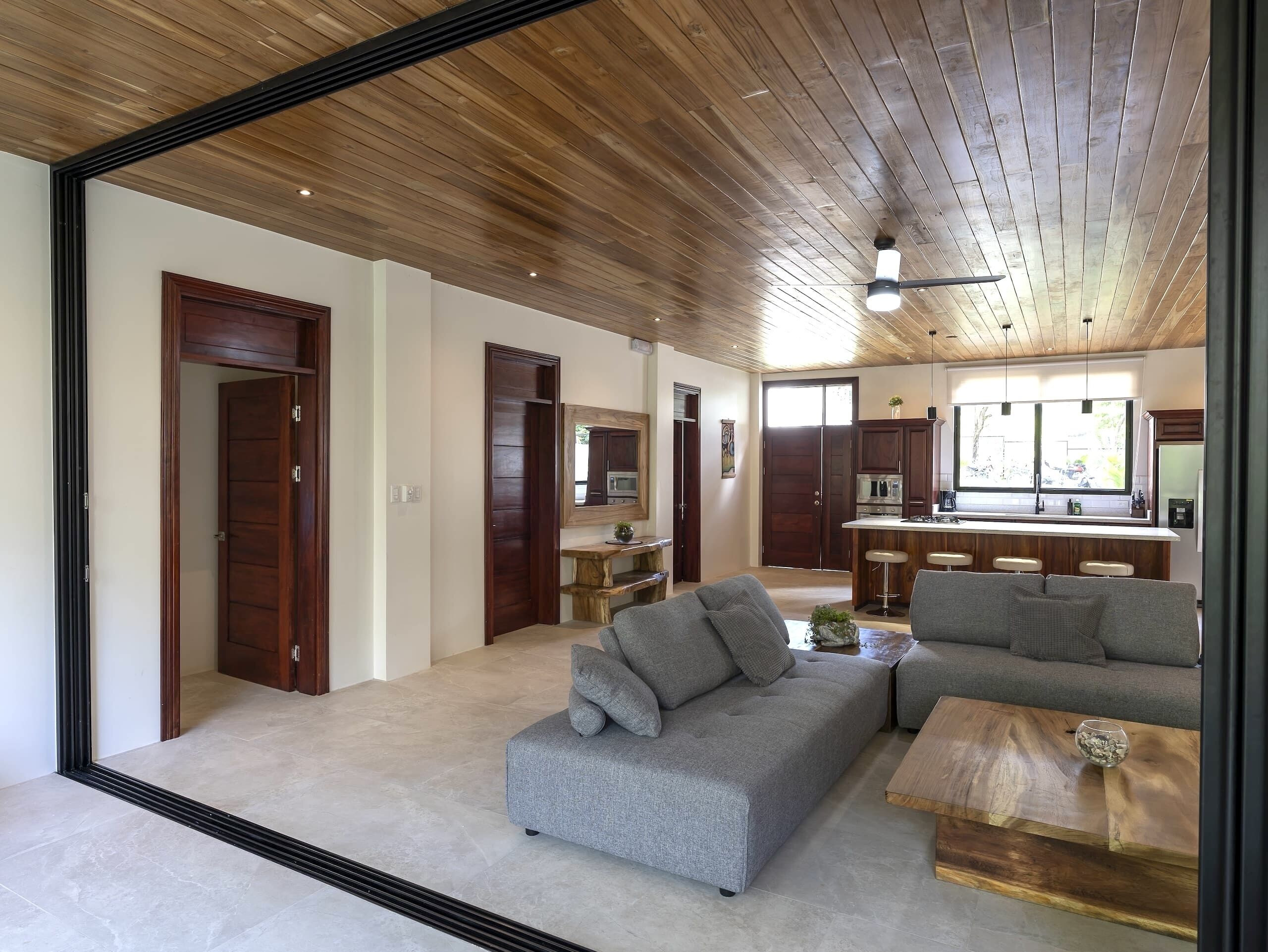 Luxury Apartment, 2 Bedrooms | Living area