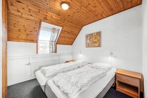 5 bedrooms, free WiFi