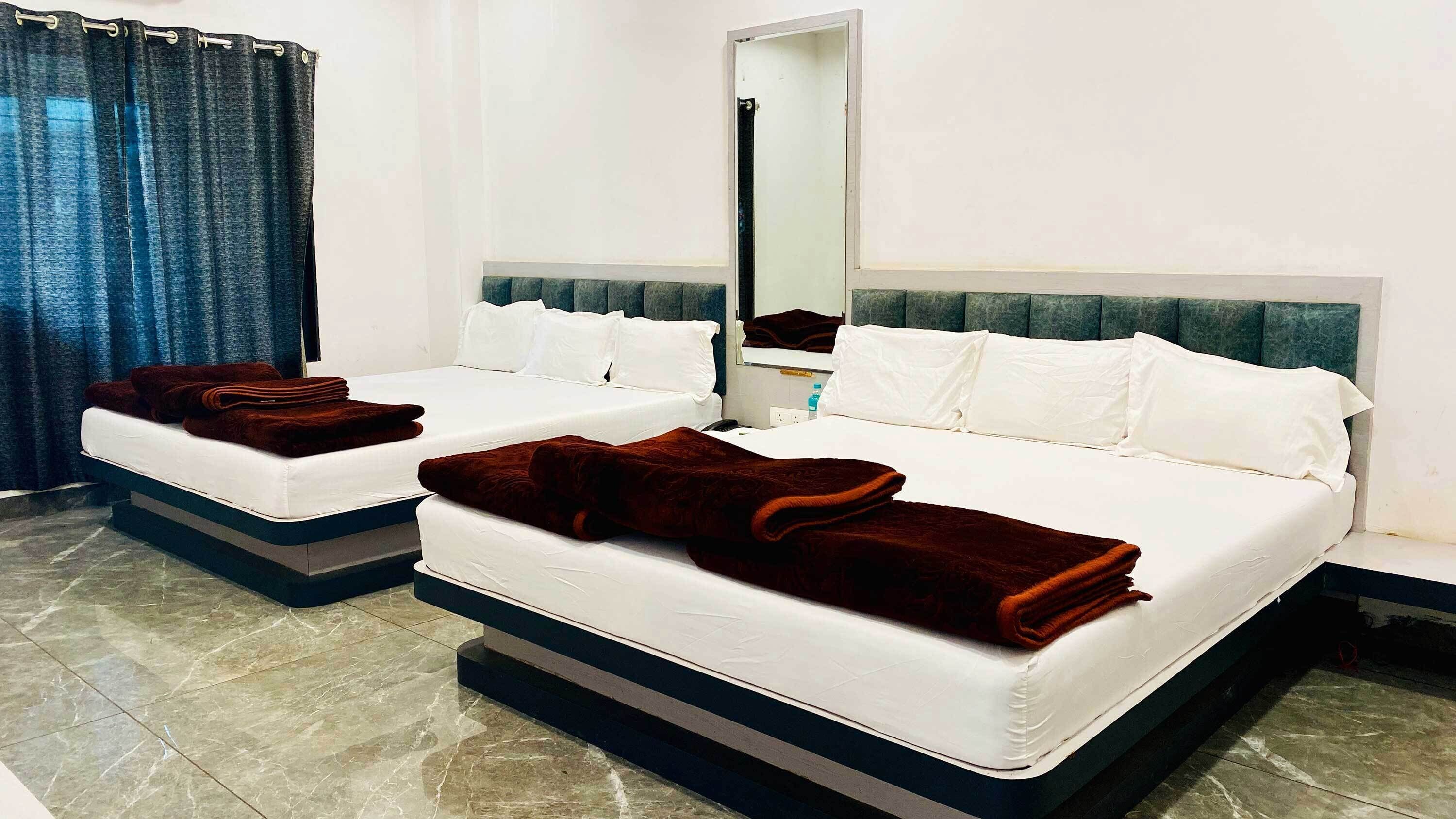 Family Room, City View | Soundproofing, free WiFi