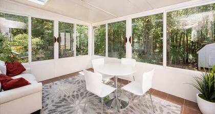 Tranquil Retreat w/ Piano, Firepit & Peloton