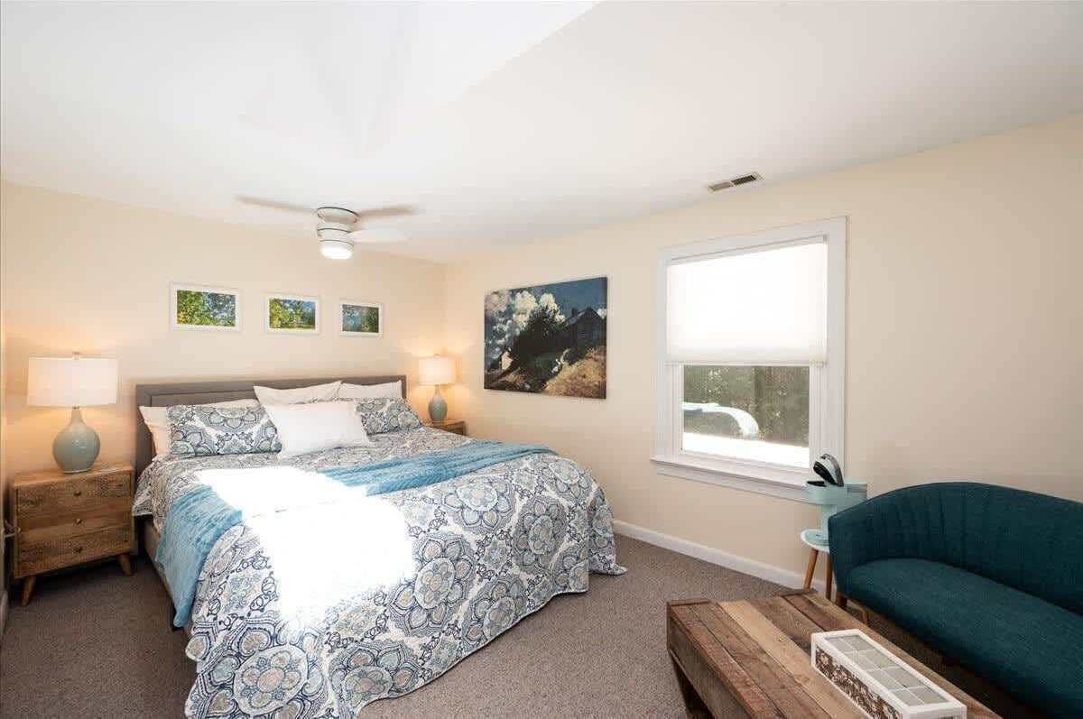 4 bedrooms, iron/ironing board, travel crib, WiFi
