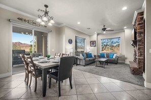 Interior - Owens Landing Amazing Views! (Hurricane)