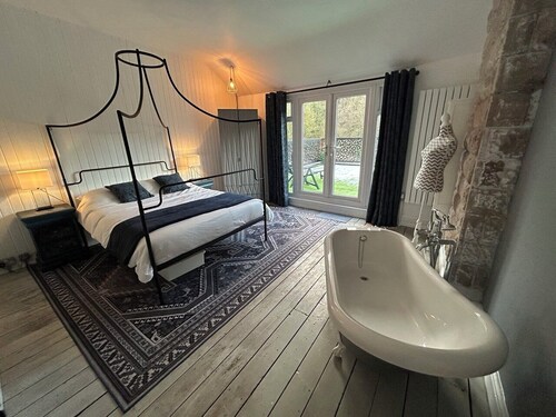 Delightful House in the Heart of the Matlocks!