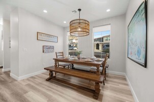 Townhome, Multiple Beds, Patio, Mountain View (Coral River) | Dining