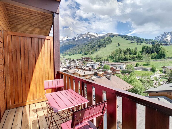 Property grounds - La Clusaz - Apartment for 4 with balcony and wifi (La Clusaz)