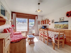 Living area - La Clusaz: 31m² Apartment, 4 people, South Balcony (La Clusaz)